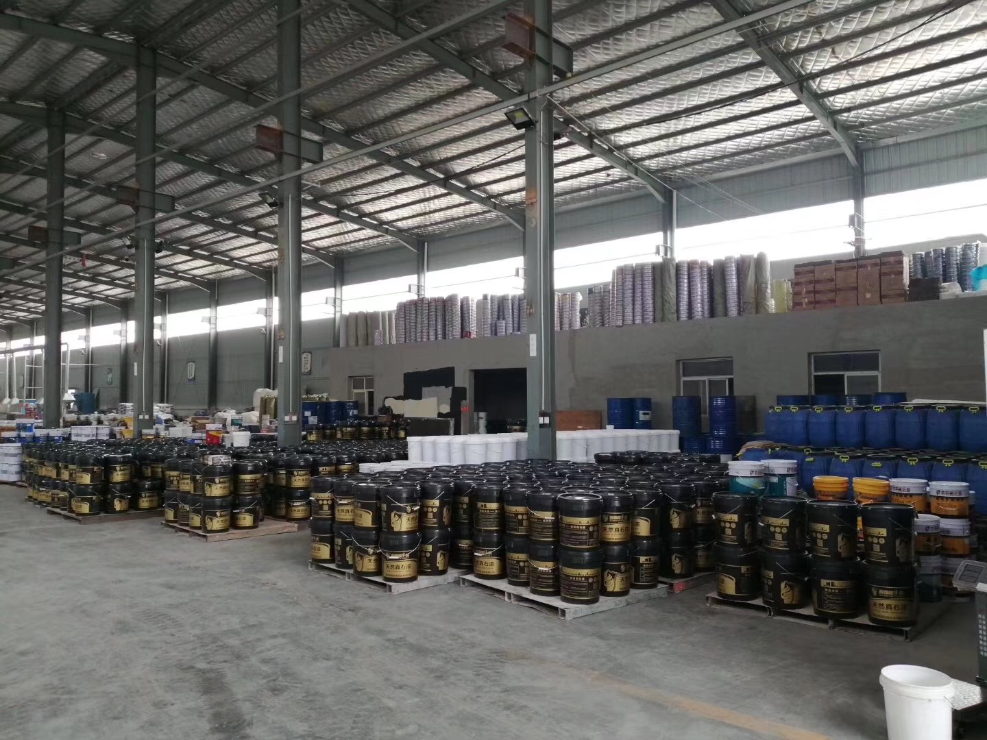 決定寶雞真石漆質(zhì)感的主要因素是什么？